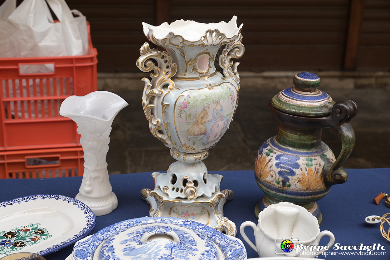 VBS_6632 - Mercatino dell'Antiquariato e dell'Hobbismo - Ottobre 2023.jpg